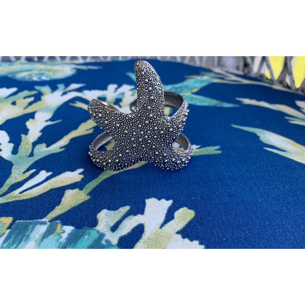 Starfish Large Cuff Bangle Bracelet Silver Tone